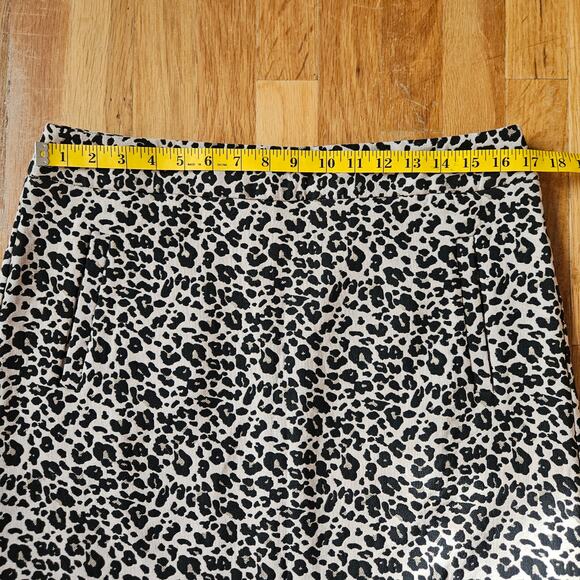 LOFT Leopard Print Mini Skirt Size 12 Neutral Tan Black Classic‎ Chic Lined - Picture 8 of 8